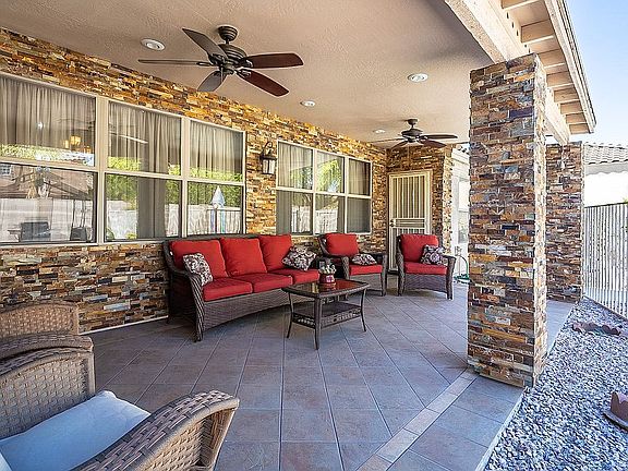 beautiful stone finishing