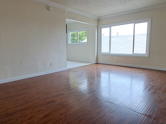 5th image of 1340 W 85th St APT 3