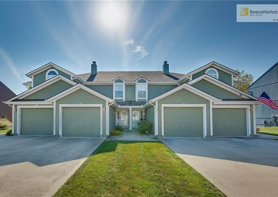~~ Beautiful condo in Oaks Ridge Meadows ~~