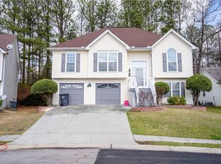 2315 Golden Valley Dr, Lawrenceville, GA 30043