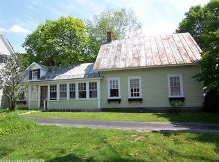 126 Perham St, Farmington, ME 04938