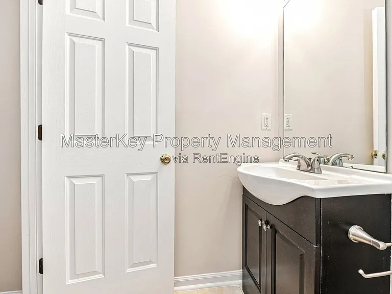 6307 Forest Ridge Dr — Photo 20