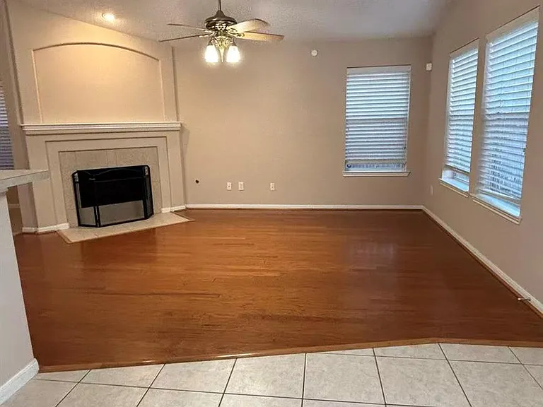 25219 Spring Iris Ln — Photo 4