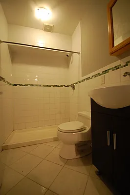 Rented by Bold New York | media 67