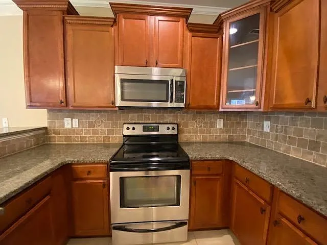 185 Woodhaven Way — Photo 5