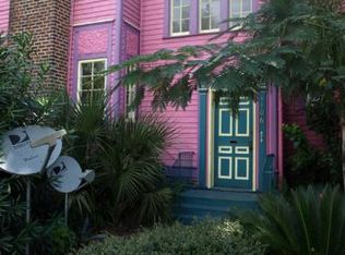 1106 Drayton St, Savannah, GA 31401