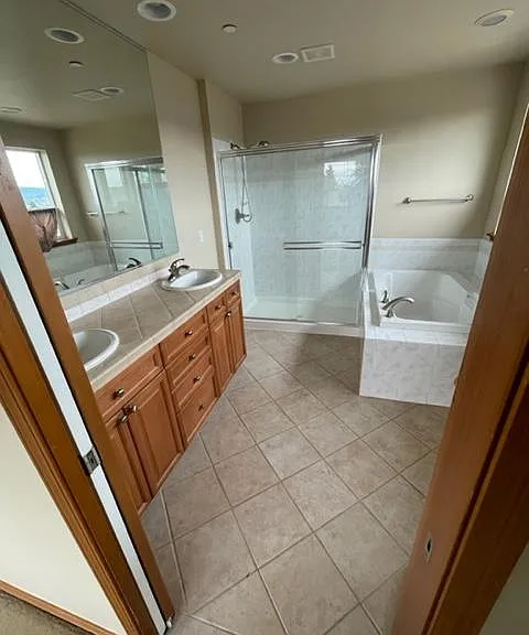 221 Lind Ave NW — Photo 27