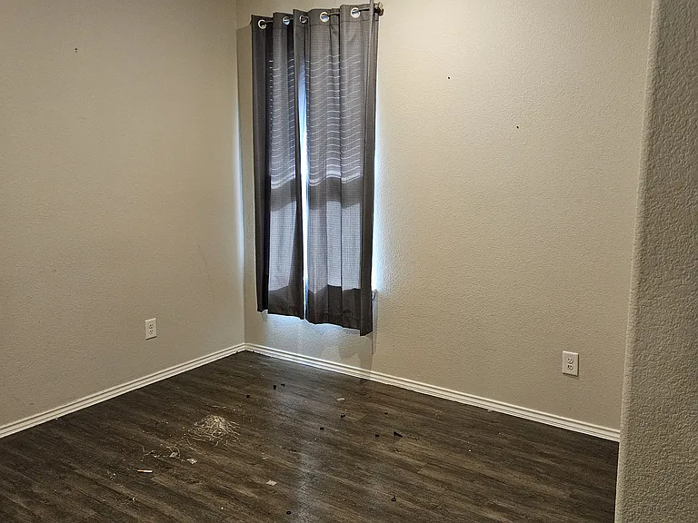 11490 Persimmon St — Photo 7