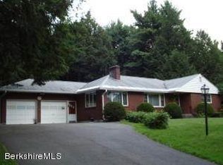 123 Holmes Rd, Lenox, MA 01240