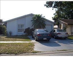 1st image of 4719 Grove Point Dr