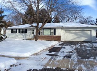 550 Scott St, Oregon, WI 53575