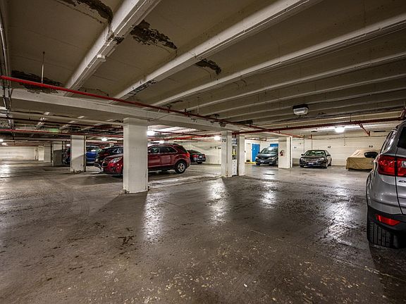 3rd image of 810 Matson Pl Unit 1108