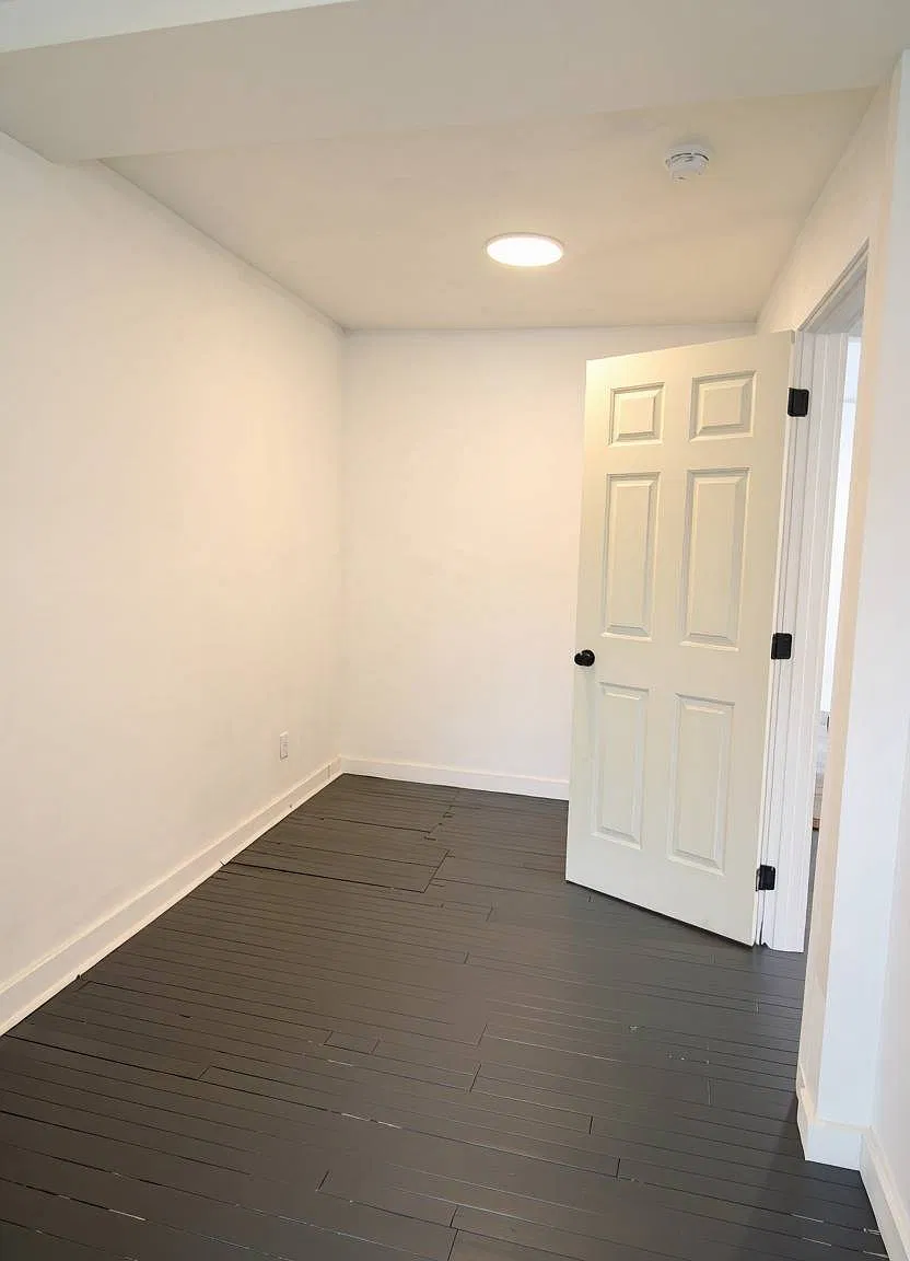 1 bed, 1.0 bath, $1,075 — Photo 4