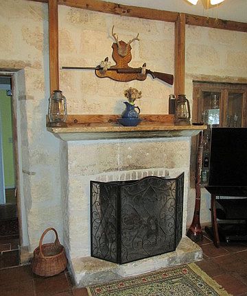 4th image of 152 County Road 422