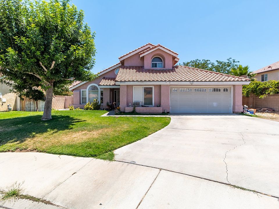 1st image of 44430 Avenida Del Playa