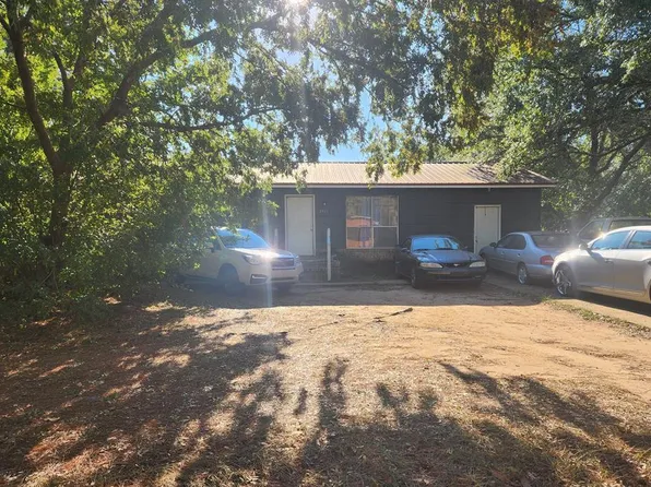 2523 Beachview Dr, Albany, GA 31705