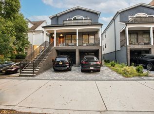 42 W 36th St #2, Bayonne, NJ 07002