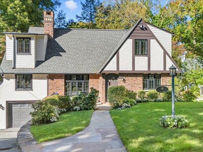 48 Vine Road, Larchmont, NY, 10538
