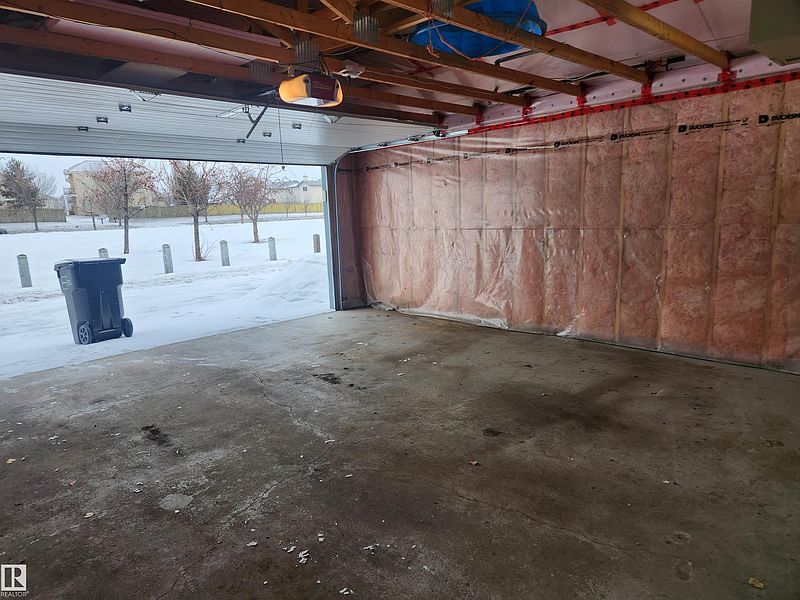 Edmonton House for rent - 4 Bedrooms — photo 20