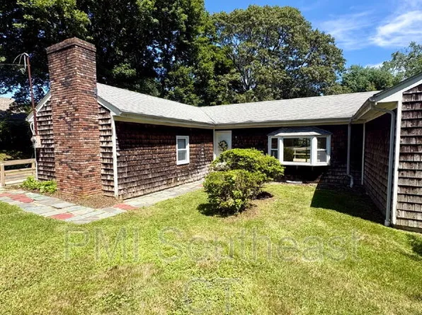 226 Pequot Ave, Groton, CT 06355