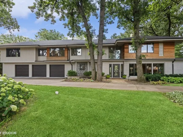 31 Baybrook Ln, Oak Brook, IL 60523