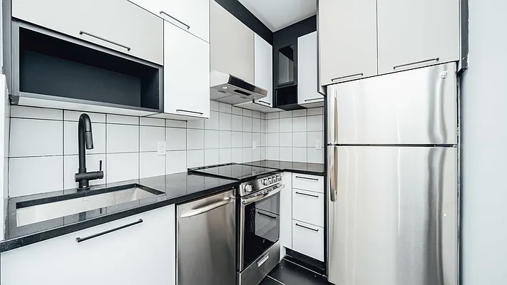 Rented by Nooklyn NYC LLC | media 4