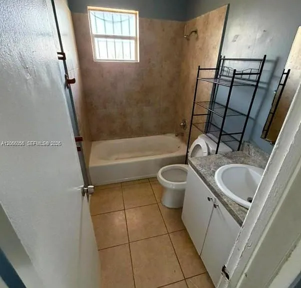 1693 NW 8th Ave #0 — Photo 7
