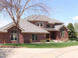 1805 W Sunflower Cir, Sioux Falls, SD 57108