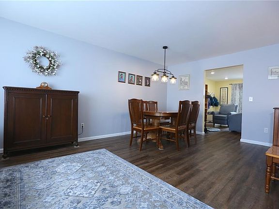 3rd image of 23 Huxley Way