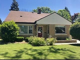1st image of 4043 W Wainwright Pl