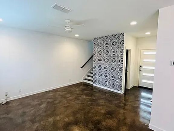 2nd image of 211 Utah St #501