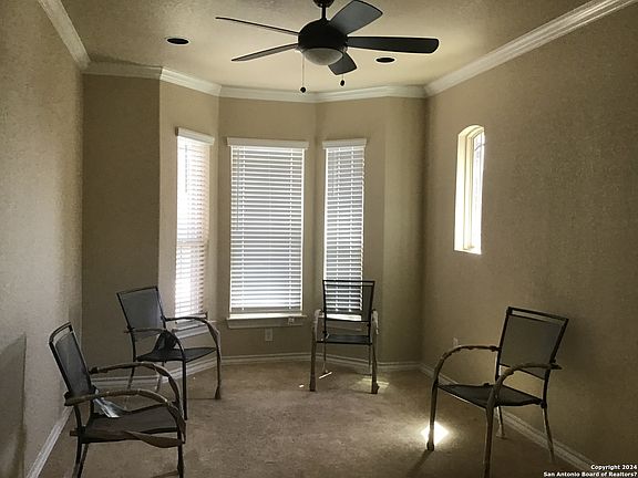 4th image of 11135 Silver Thistle