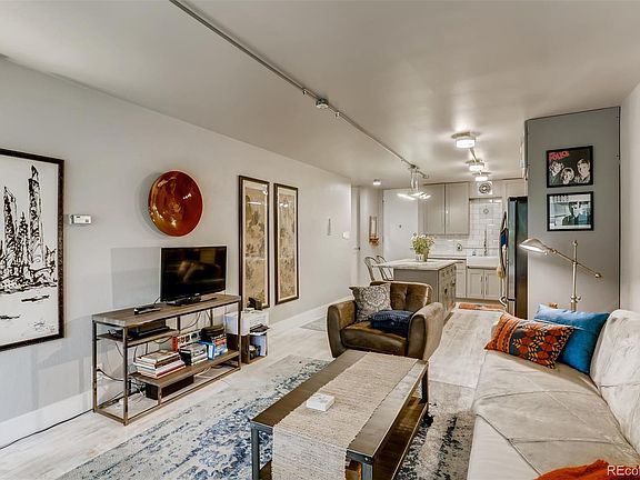3rd image of 1050 N Corona St APT 206