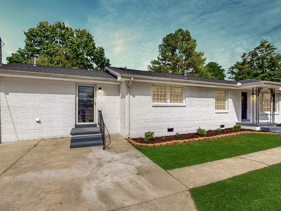 1st image of 223 Davis St