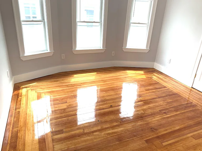 34 Ibbetson St #2 — Photo 9