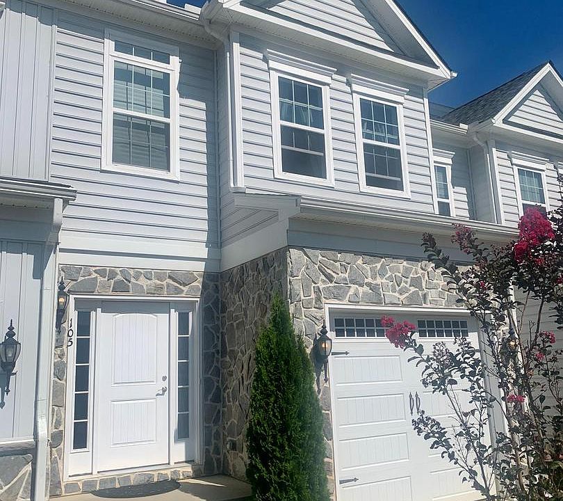 1st image of 105 Wye Oak Dr
