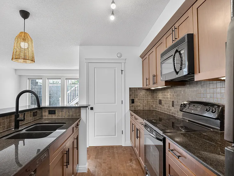 46 Mike Ralph Way SW #46 — Photo 18