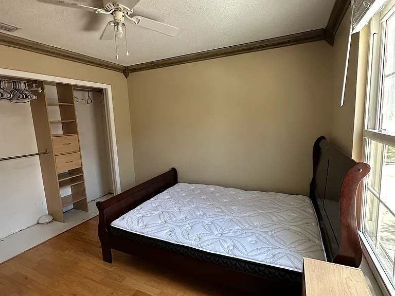 13976 Fletchers Mill Dr — Photo 17