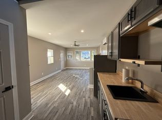 33 5th Ave, Kings Park, NY
