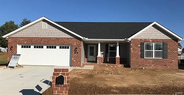 2nd image of 929 Creekside Dr