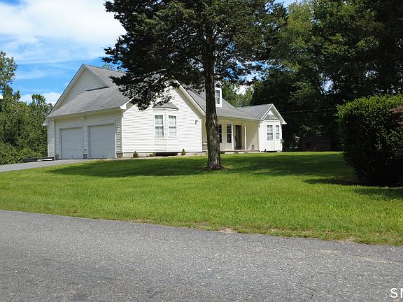3rd image of 13 Juniper Lane
