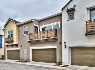 162 Paramount, Irvine, CA 92618