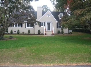 1121 Abingdon Rd, Virginia Beach, VA 23451