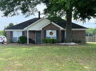 28 Willow Way, Millbrook, AL 36054