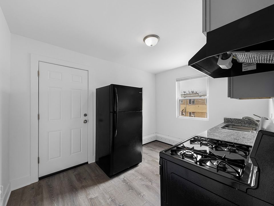 2025 East 72nd Street Kitchen