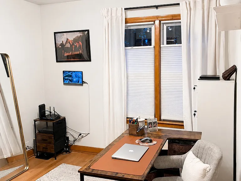 5347 N Mont Clare Ave — Photo 8
