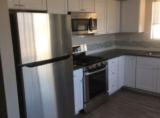 570 Star Villa Cir SE, Rio Rancho, NM 87124
