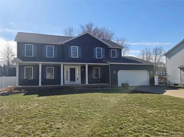 11866 Packets St NW, Canal Fulton, OH 44614