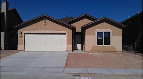 1st image of 3017 Pino Triste Dr