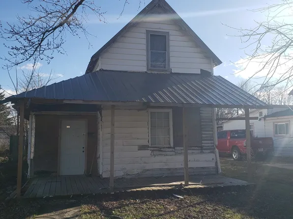 1831 W Spencer Ave, Marion, IN 46952